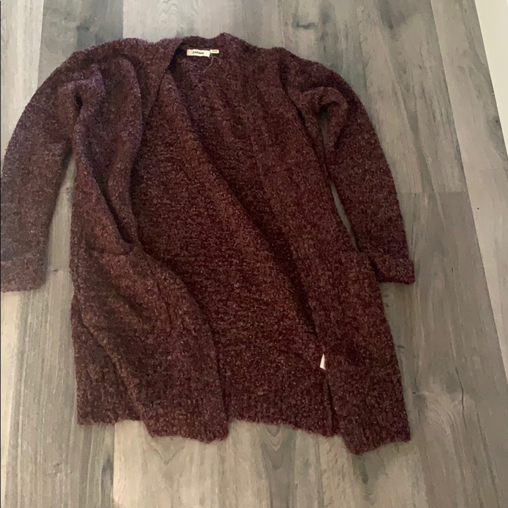 Garage cardigan